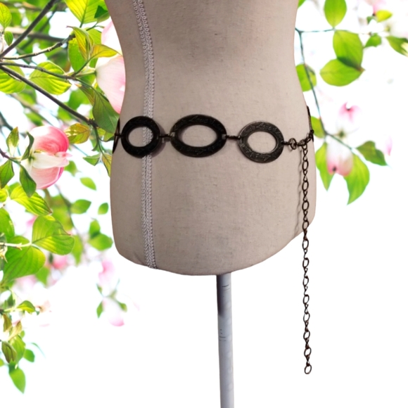 Love Belt With Bronze Metal Color Open Oval Loops/Chain & Clasp Closure - Picture 3 of 6